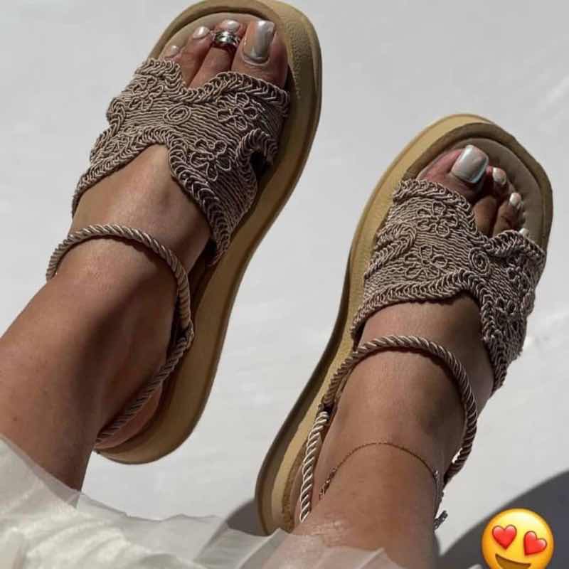 صندل زنانه دیانا