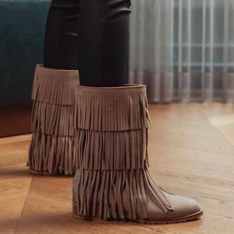 بوت آپاچی zara