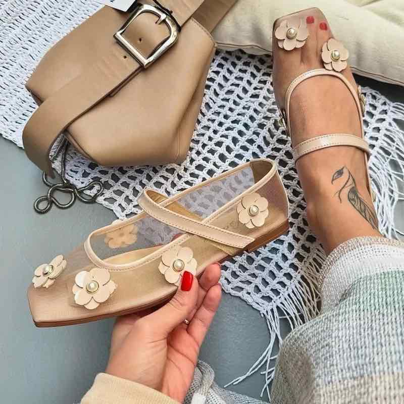 کالج زنانه و دخترانه توری 